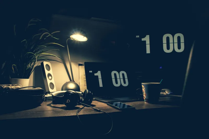 Four Hours Gone in a Flash: The Hidden Design Forces That Swallow Your Time at the Slots